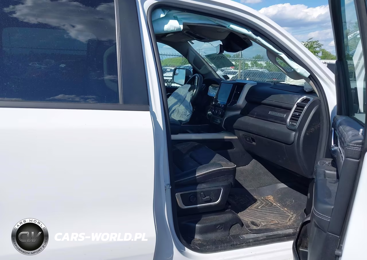 2022 Ram 1500 Laramie 4X4 5'7 Box VIN:1C6SRFJT4NN381007 - 5