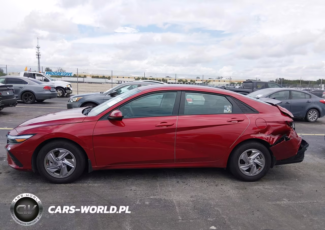 2025 Hyundai Elantra Se VIN:KMHLL4DG6SU053439 - 15