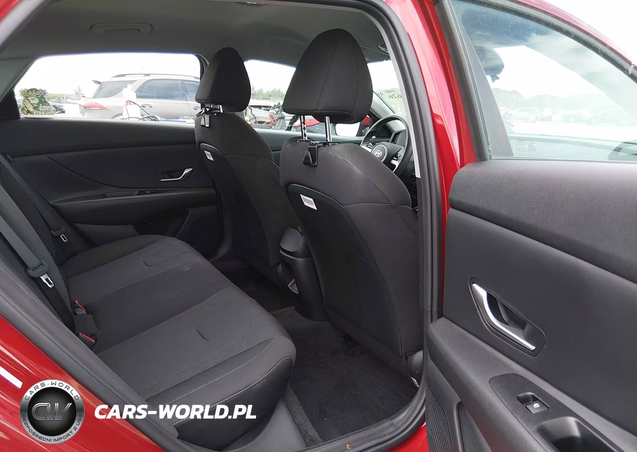 2025 Hyundai Elantra Se VIN:KMHLL4DG6SU053439 - 8