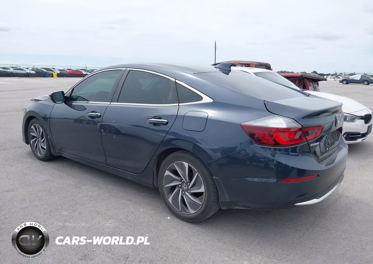 2019 Honda Insight Touring VIN:19XZE4F94KE000647 - 3