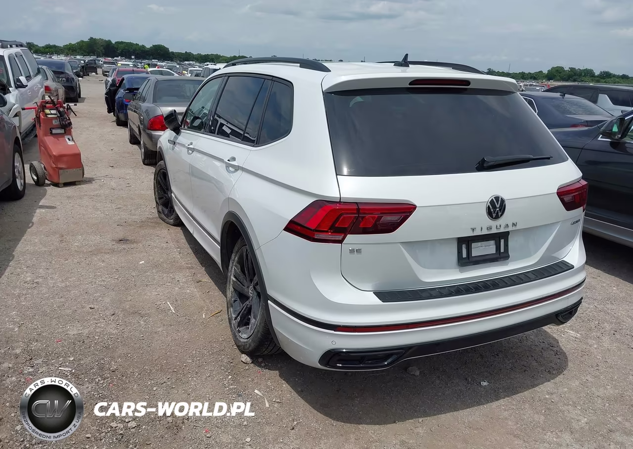 2024 Volkswagen Tiguan 2.0T Se R-Line Black VIN:3VV8B7AX5RM038563 - 3