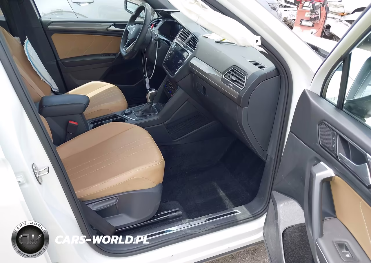 2024 Volkswagen Tiguan 2.0T Se R-Line Black VIN:3VV8B7AX5RM038563 - 5