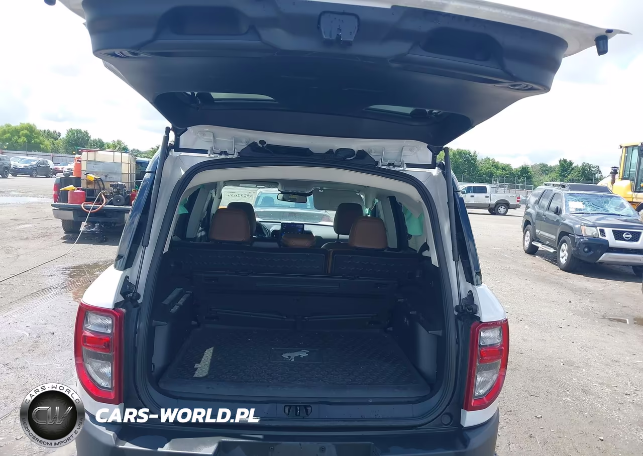 2023 Ford Bronco Sport Outer Banks VIN:3FMCR9C69PRD21760 - 17