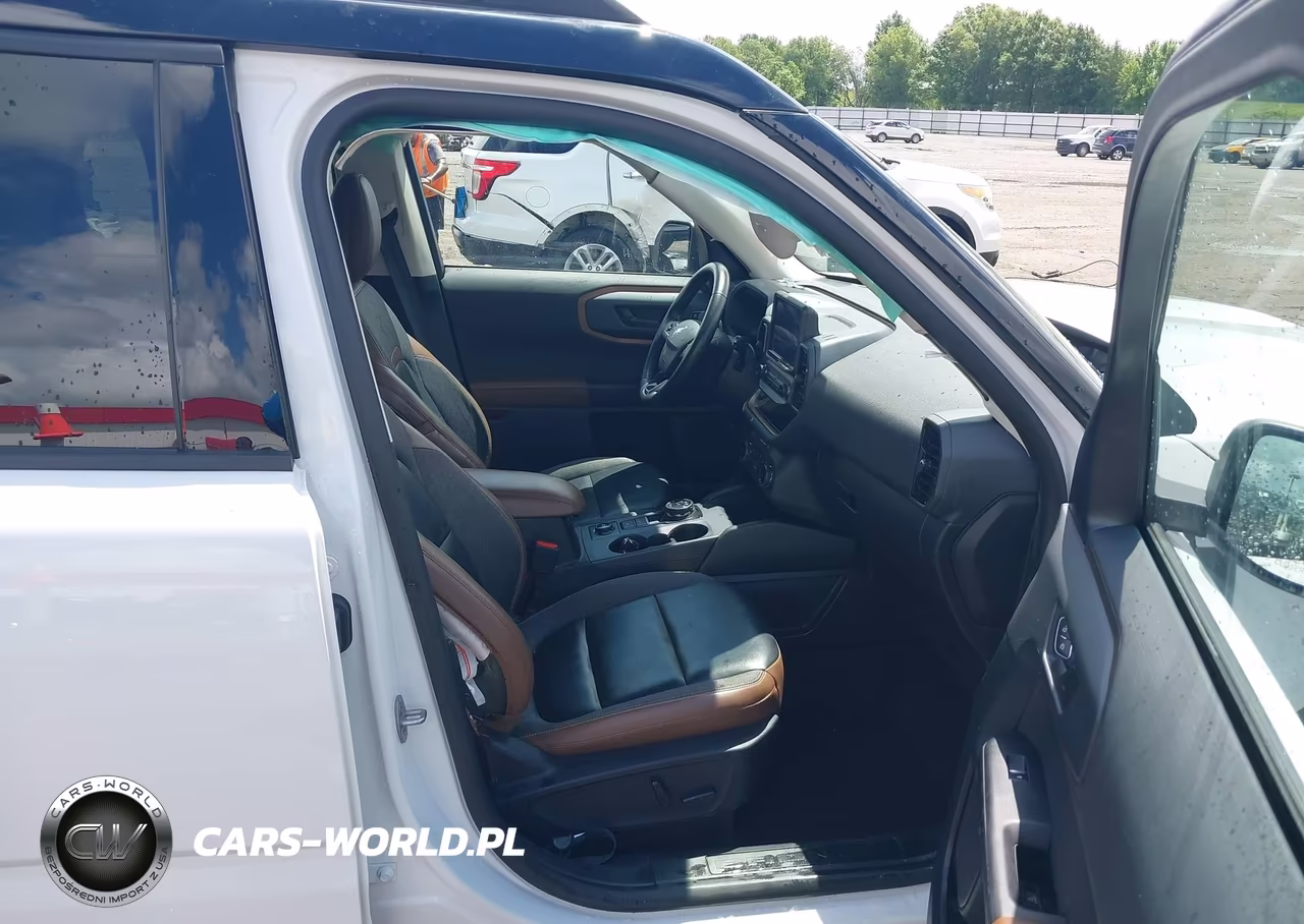 2023 Ford Bronco Sport Outer Banks VIN:3FMCR9C69PRD21760 - 5