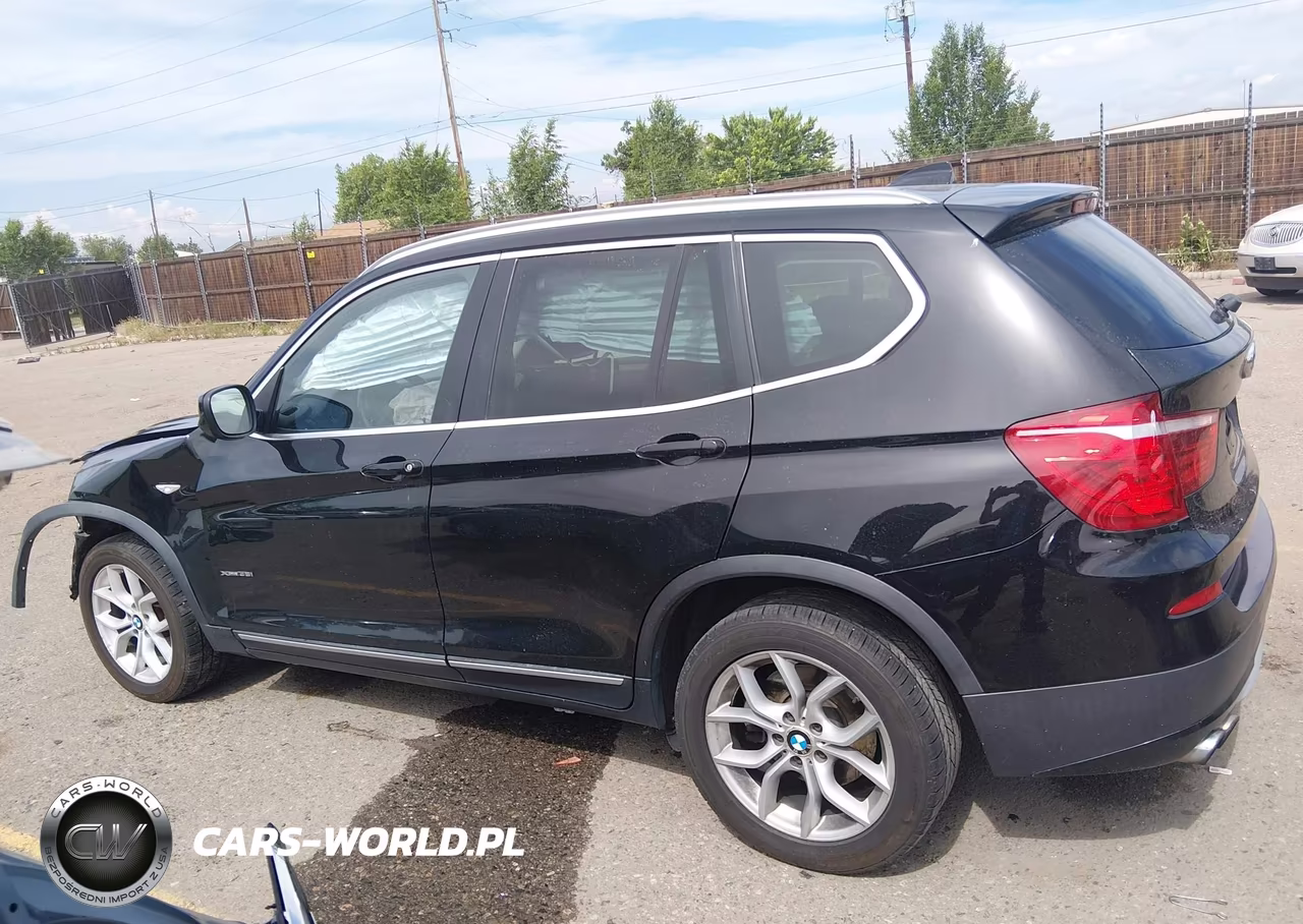 2011 BMW X3 xDrive35I VIN:5UXWX7C55BL731139 - 14