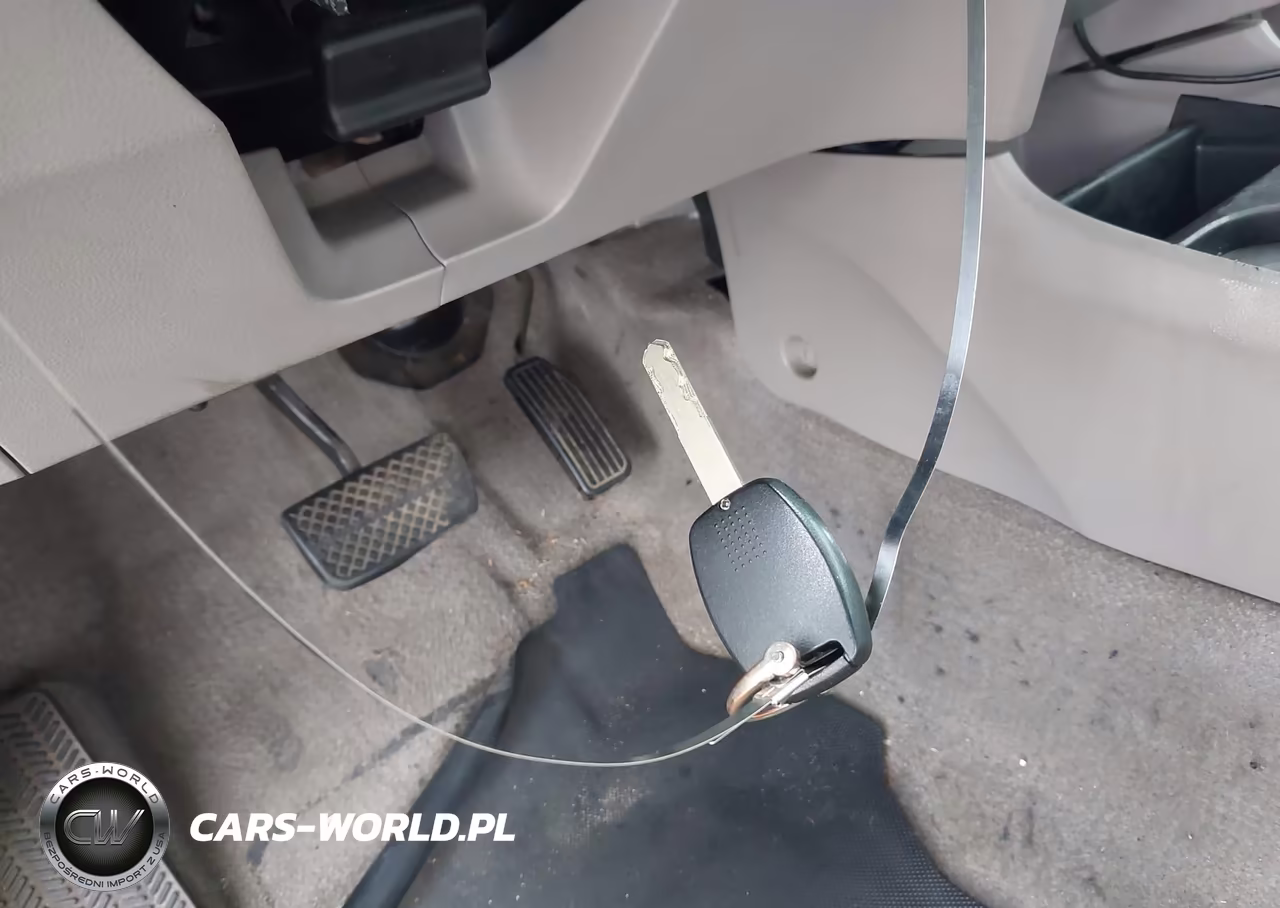 2013 Honda Insight VIN:JHMZE2H33DS006175 - 11