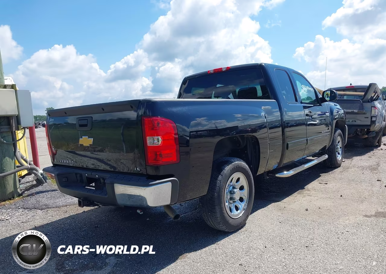 2013 Chevrolet Silverado 1500 Ls VIN:1GCRCREA4DZ128523 - 4