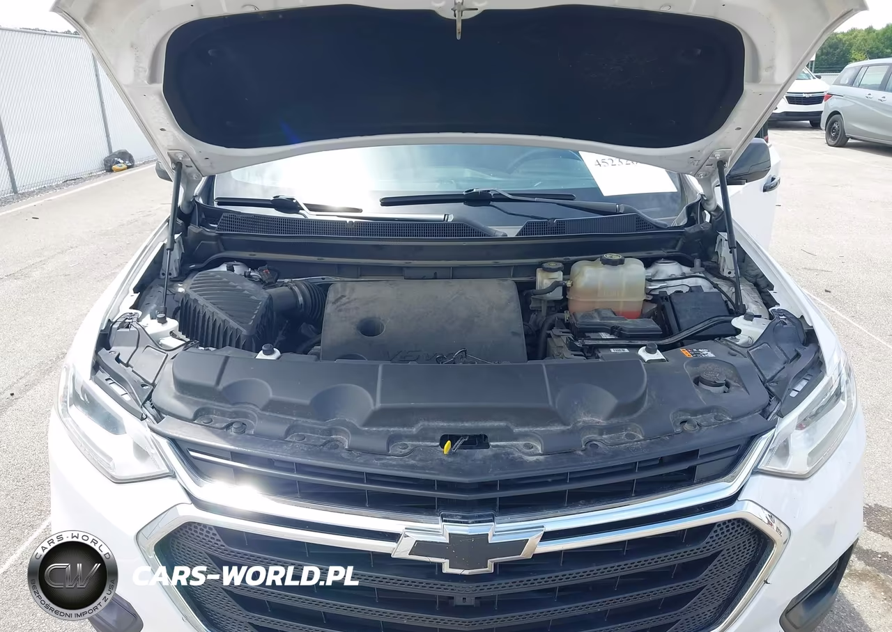 2018 Chevrolet Traverse Ls VIN:1GNERFKW1JJ226891 - 10