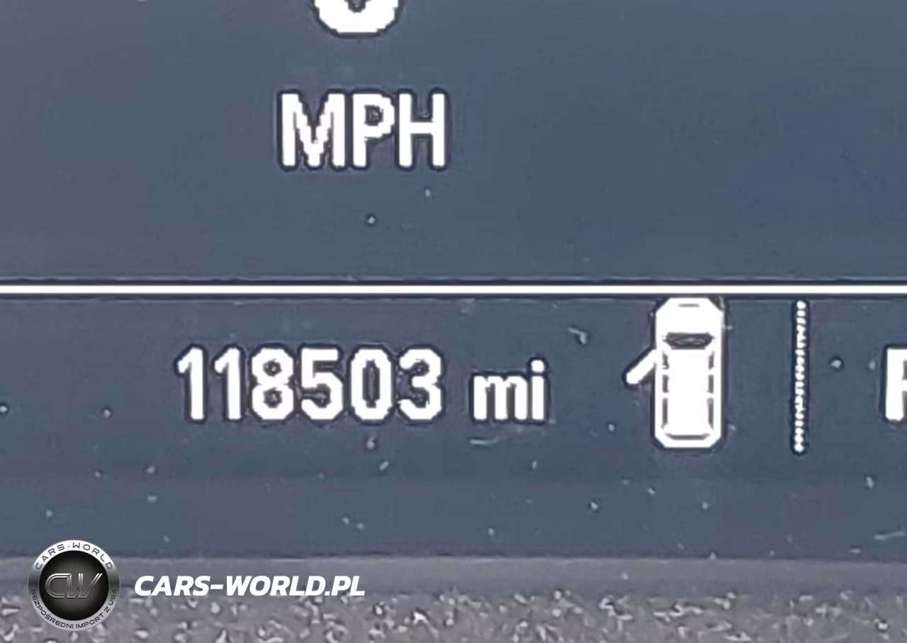 2018 Chevrolet Traverse Ls VIN:1GNERFKW1JJ226891 - 15
