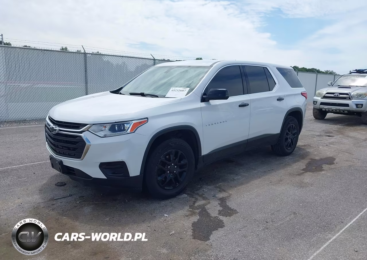 2018 Chevrolet Traverse Ls VIN:1GNERFKW1JJ226891 - 2