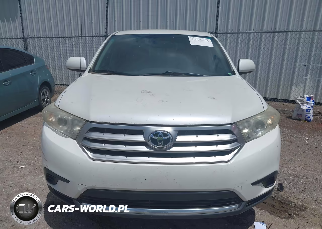 2011 Toyota Highlander Base V6 VIN:5TDZK3EH4BS045198 - 12