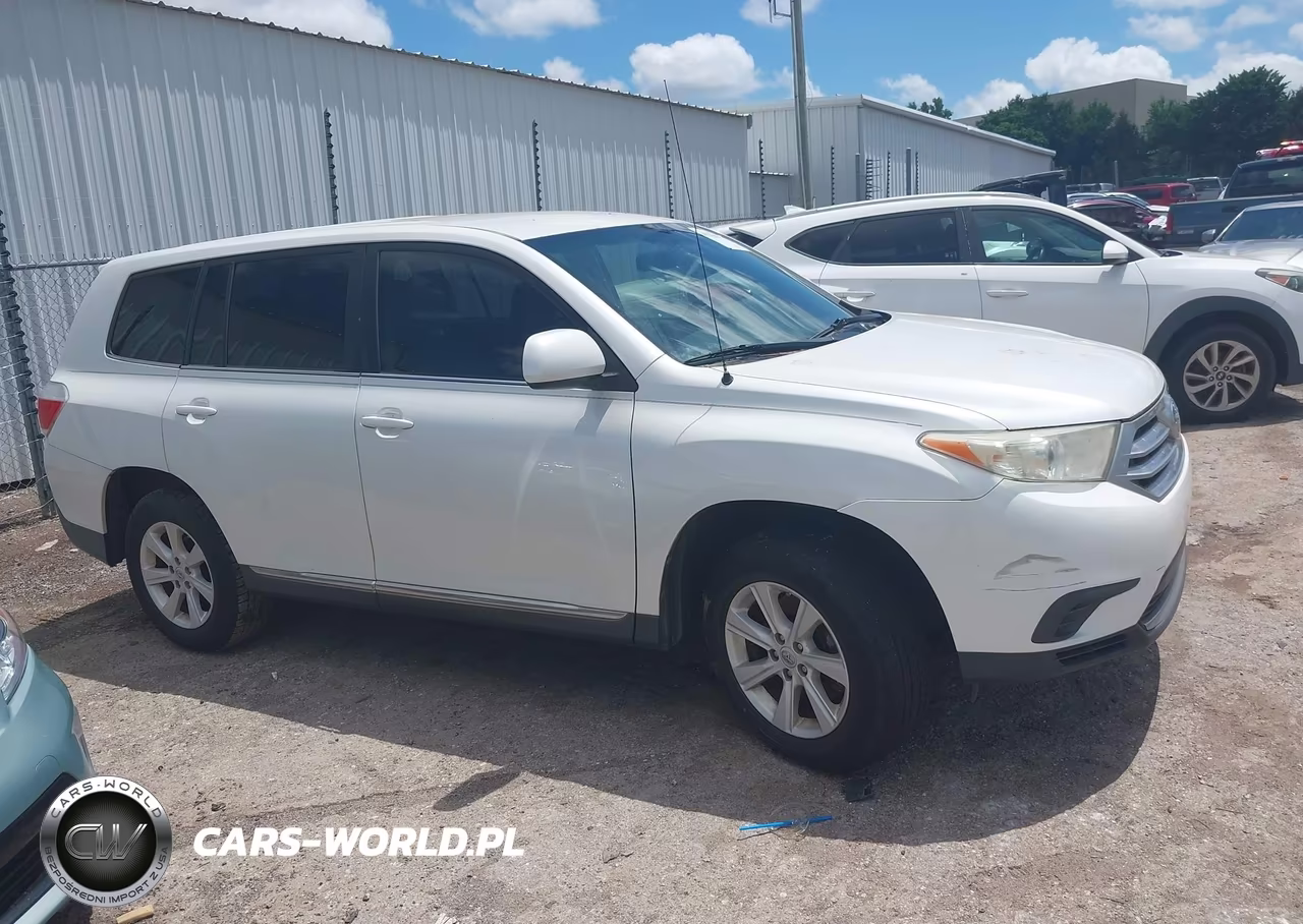 2011 Toyota Highlander Base V6 VIN:5TDZK3EH4BS045198 - 13