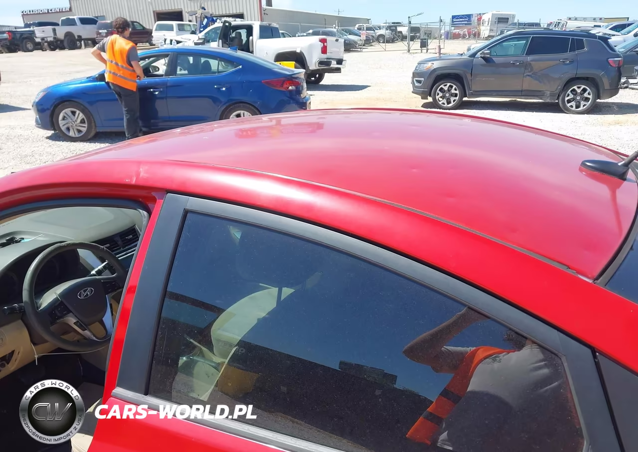 2013 Hyundai Accent Gls VIN:KMHCU4AE6DU394133 - 12