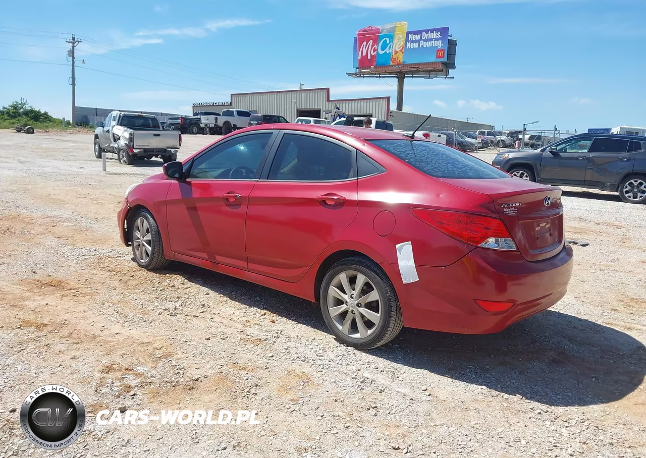 2013 Hyundai Accent Gls VIN:KMHCU4AE6DU394133 - 3