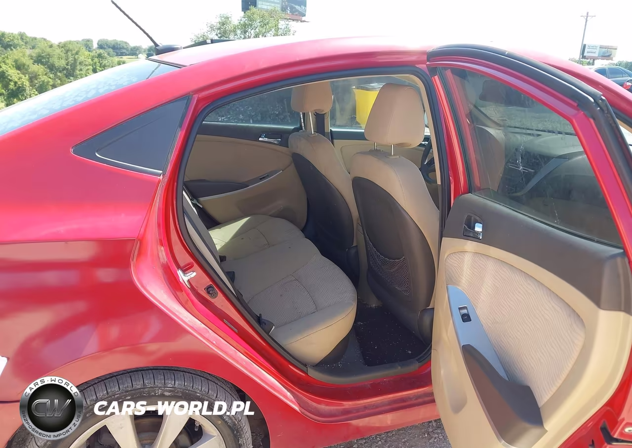 2013 Hyundai Accent Gls VIN:KMHCU4AE6DU394133 - 8