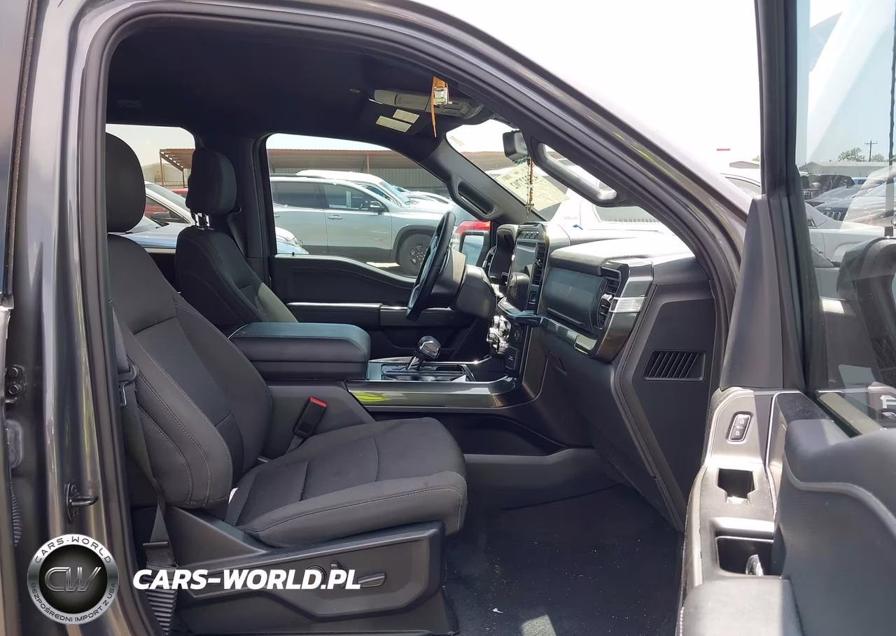 2023 Ford F-150 Xlt VIN:1FTEW1CP3PKF35177 - 5