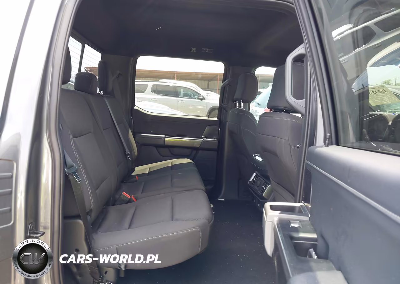 2023 Ford F-150 Xlt VIN:1FTEW1CP3PKF35177 - 8