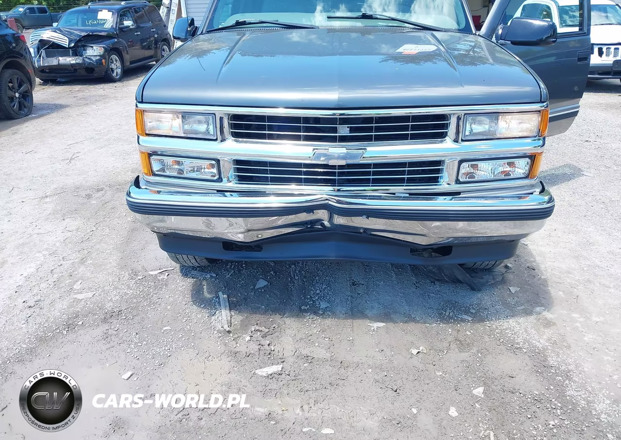 1999 Chevrolet Tahoe Ls VIN:1GNEK13R1XJ370014 - 6