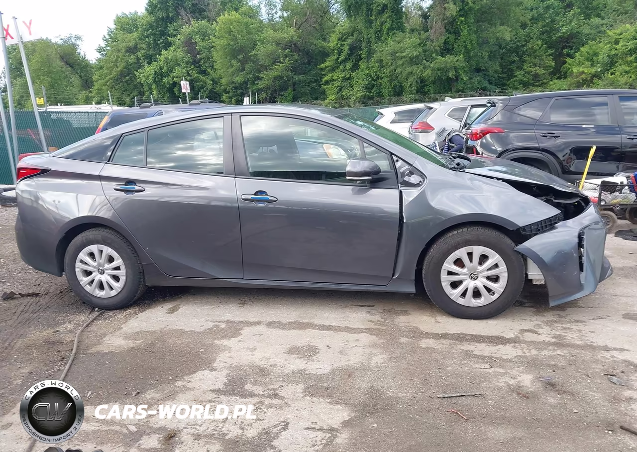 2022 Toyota Prius L VIN:JTDKAMFU2N3169515 - 14