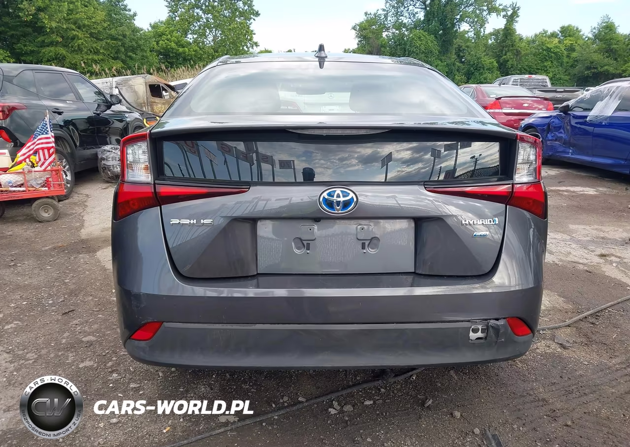 2022 Toyota Prius L VIN:JTDKAMFU2N3169515 - 17