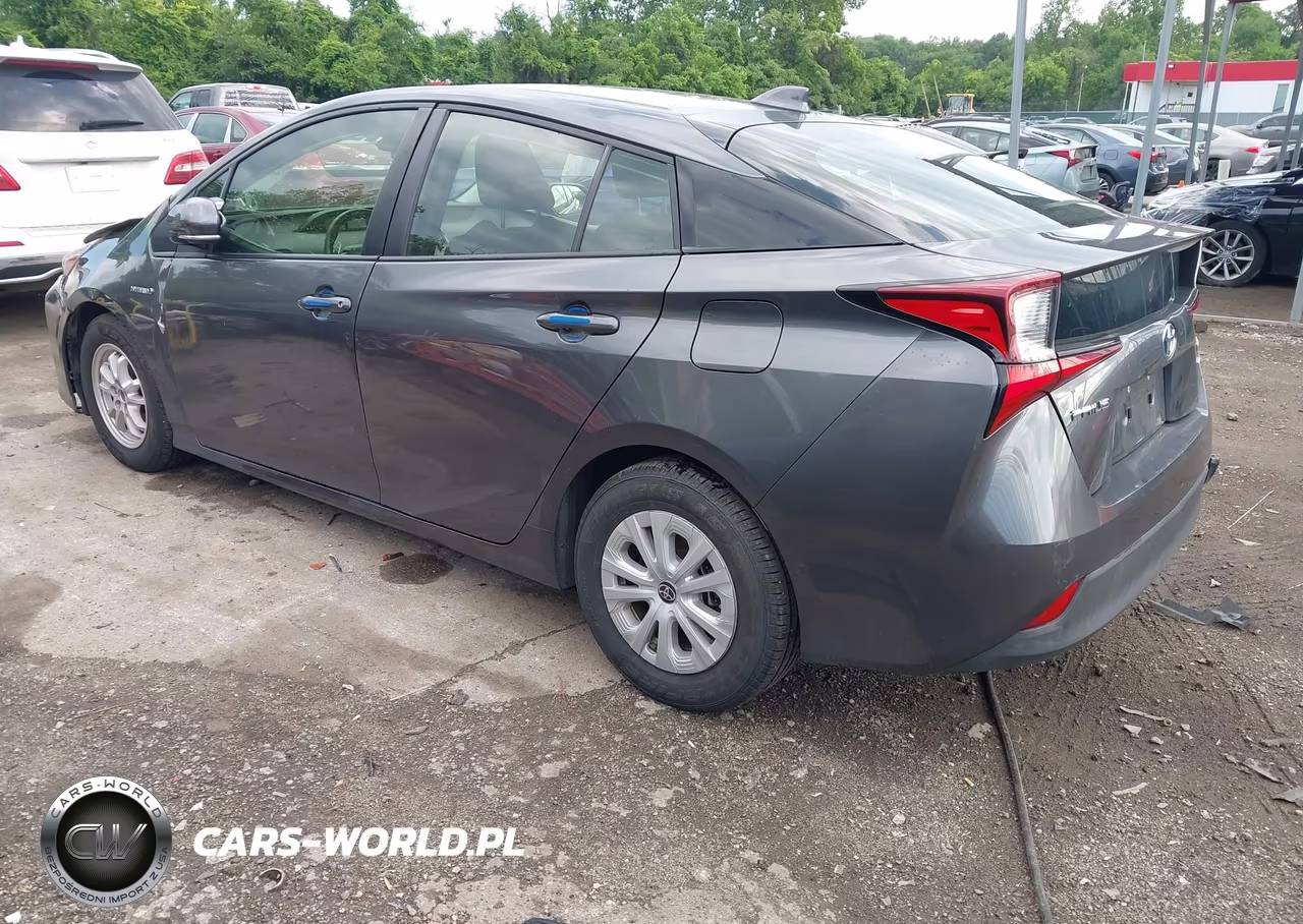 2022 Toyota Prius L VIN:JTDKAMFU2N3169515 - 3