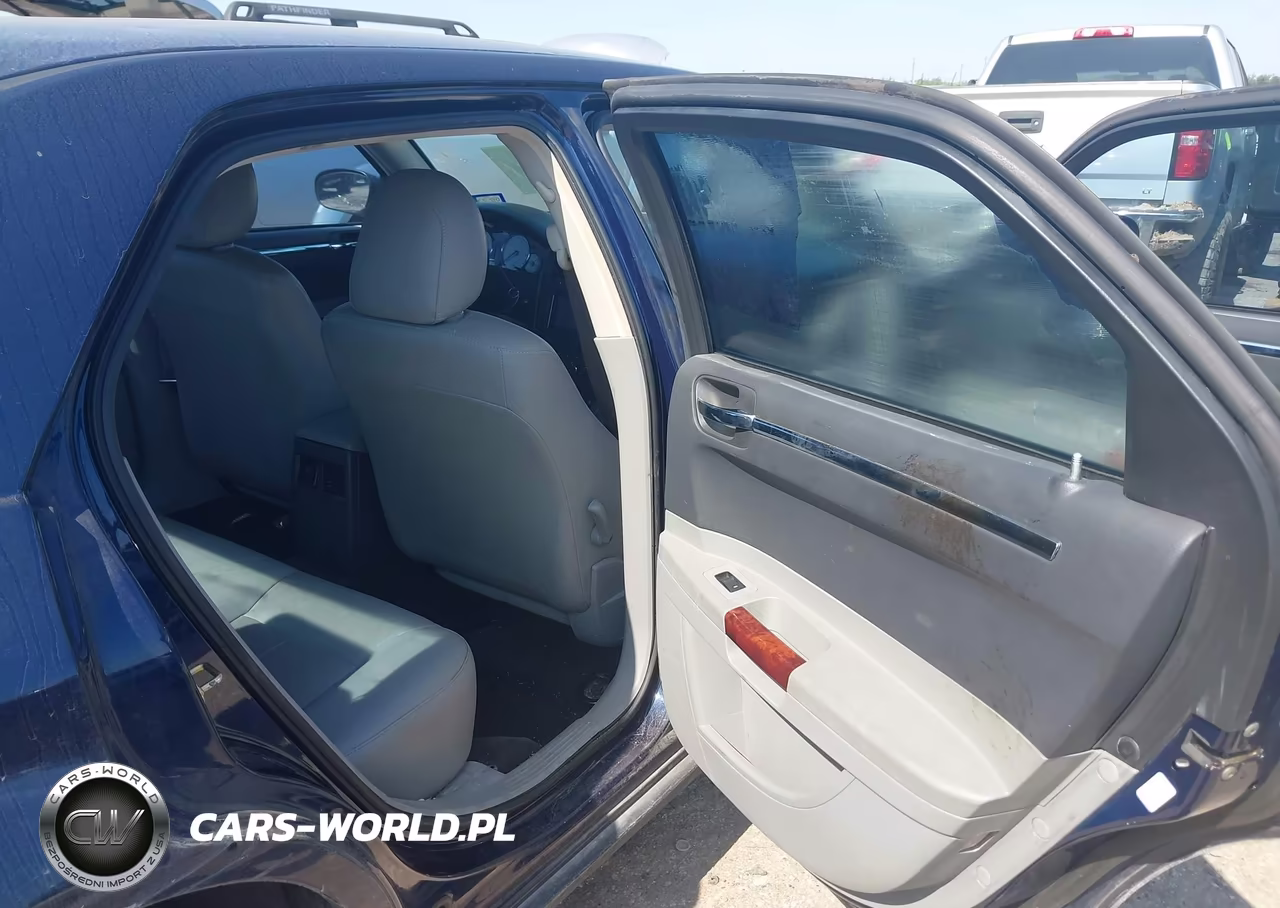 2006 Chrysler 300 Touring VIN:2C3KA53G66H177513 - 8