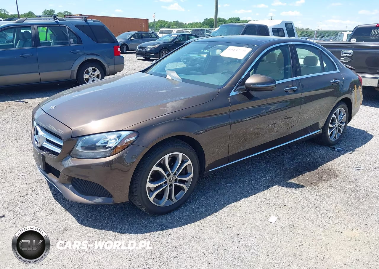 2018 Mercedes-Benz C 300 4Matic VIN:55SWF4KB3JU235976 - 2