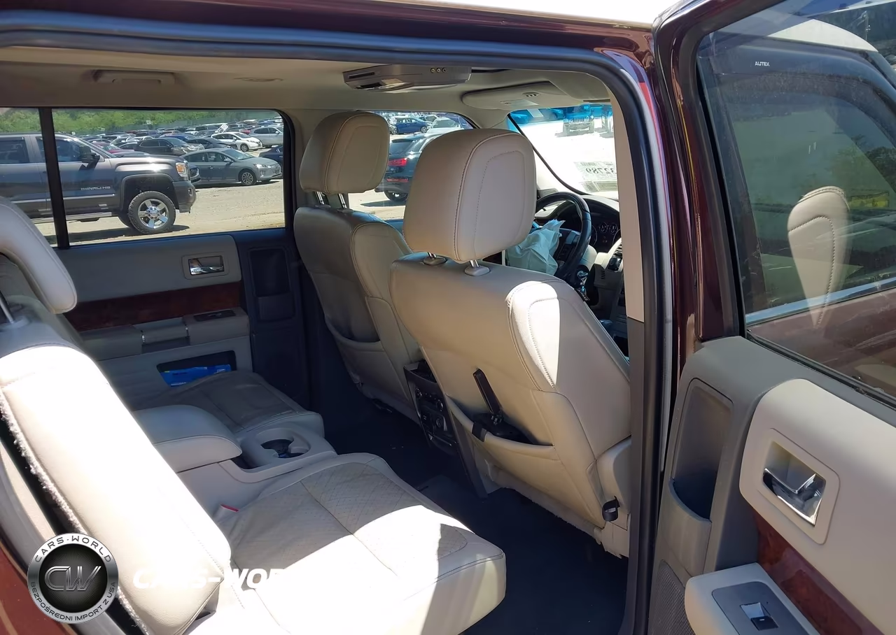 2010 Ford Flex Limited VIN:2FMHK6DC7ABA31939 - 8