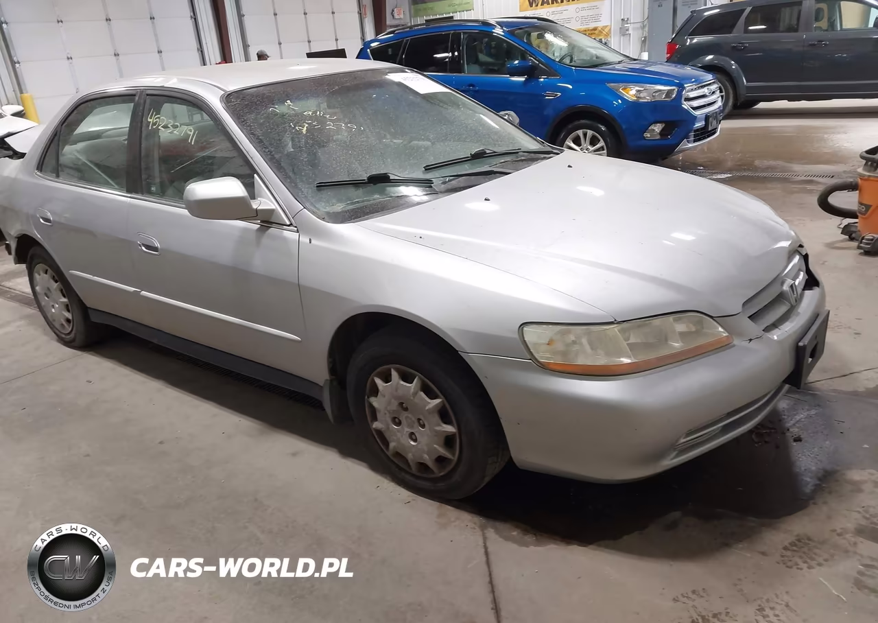 2002 Honda Accord 2.3 Lx – zdjęcie 1 z 13