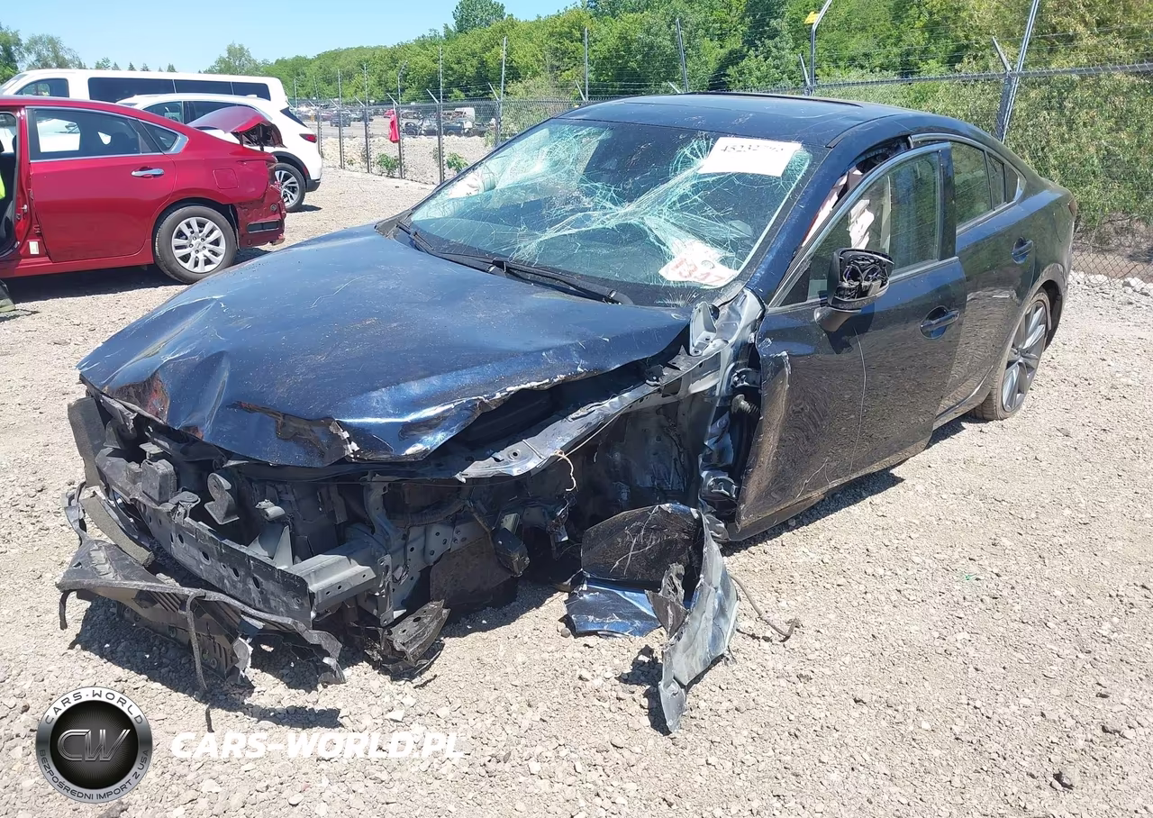 2018 Mazda Mazda6 Touring VIN:JM1GL1VM7J1329636 - 2