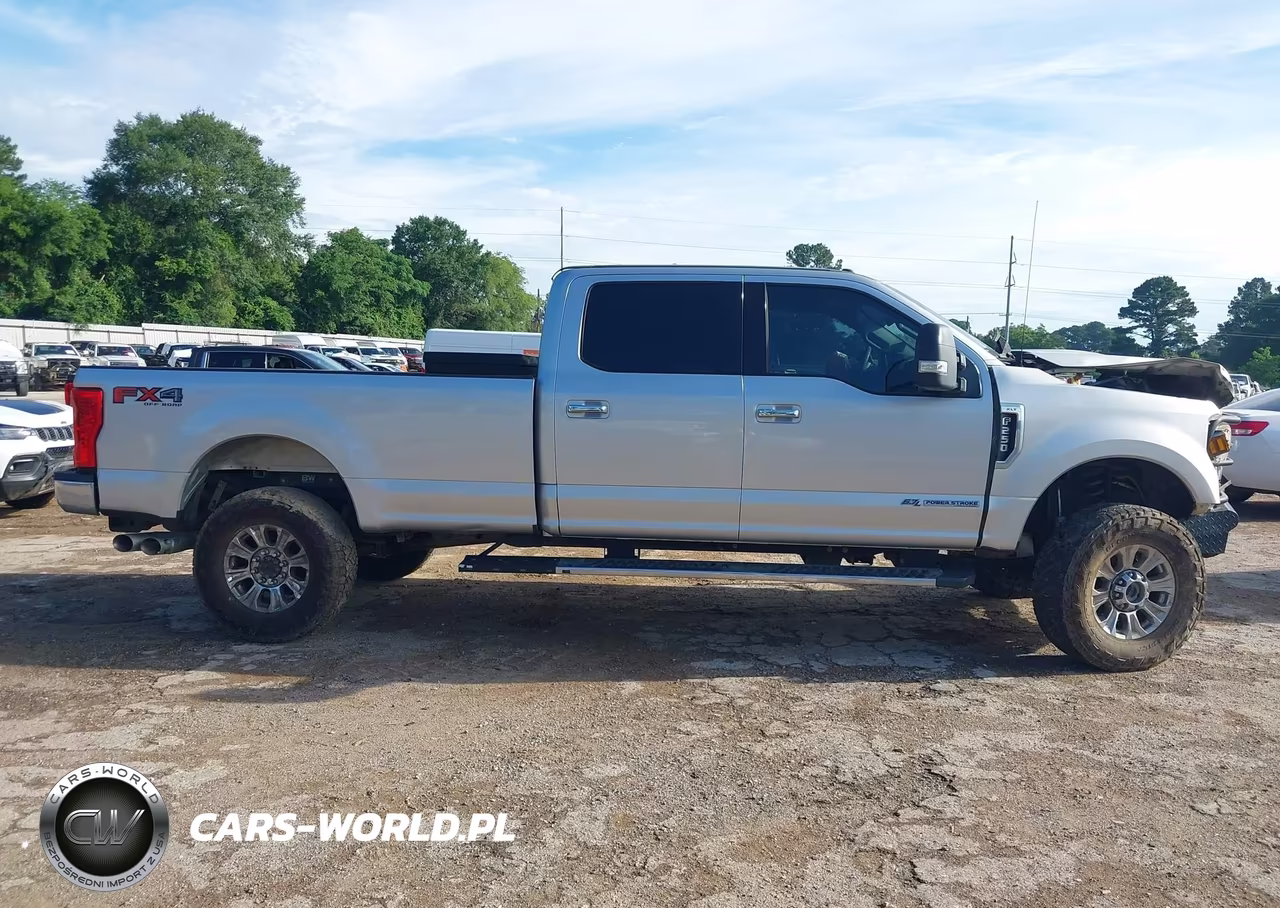 2018 Ford F-250 Xlt VIN:1FT7W2BT7JEB59389 - 13