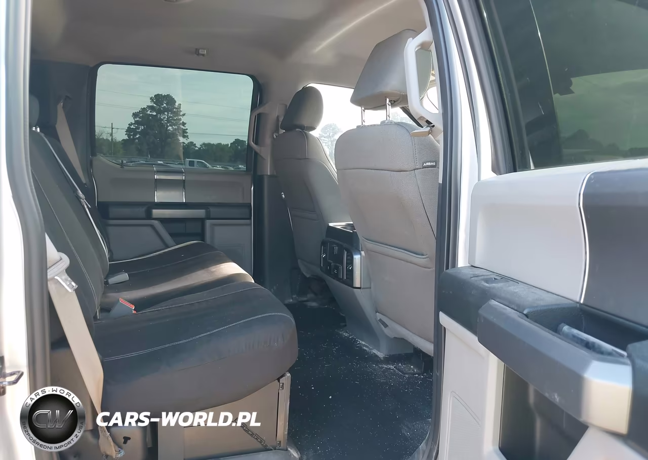 2018 Ford F-250 Xlt VIN:1FT7W2BT7JEB59389 - 8