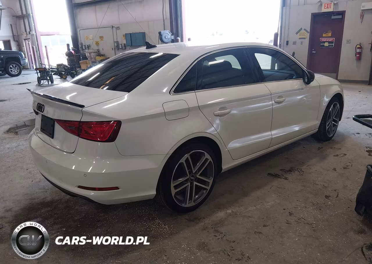 2015 Audi A3 1.8T Premium VIN:WAUCCGFF2F1010215 - 4