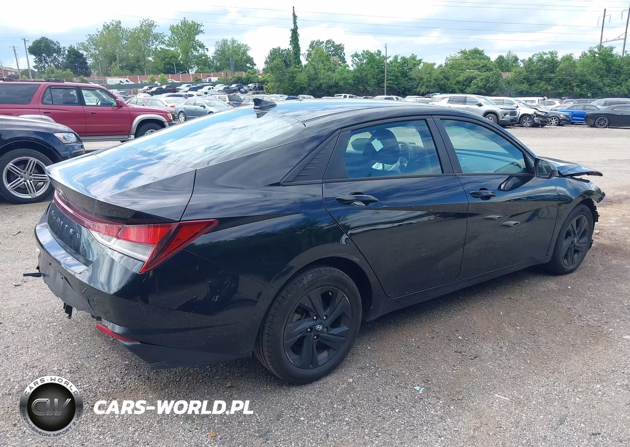 2022 Hyundai Elantra Sel VIN:KMHLM4AG1NU365271 - 4