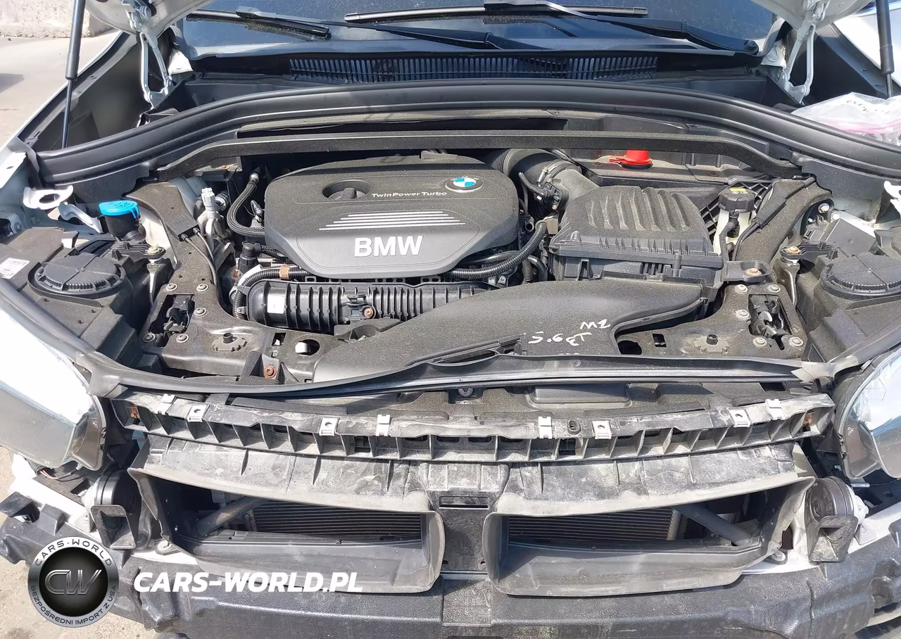 2017 BMW X1 xDrive28I VIN:WBXHT3C36H5F77704 - 10