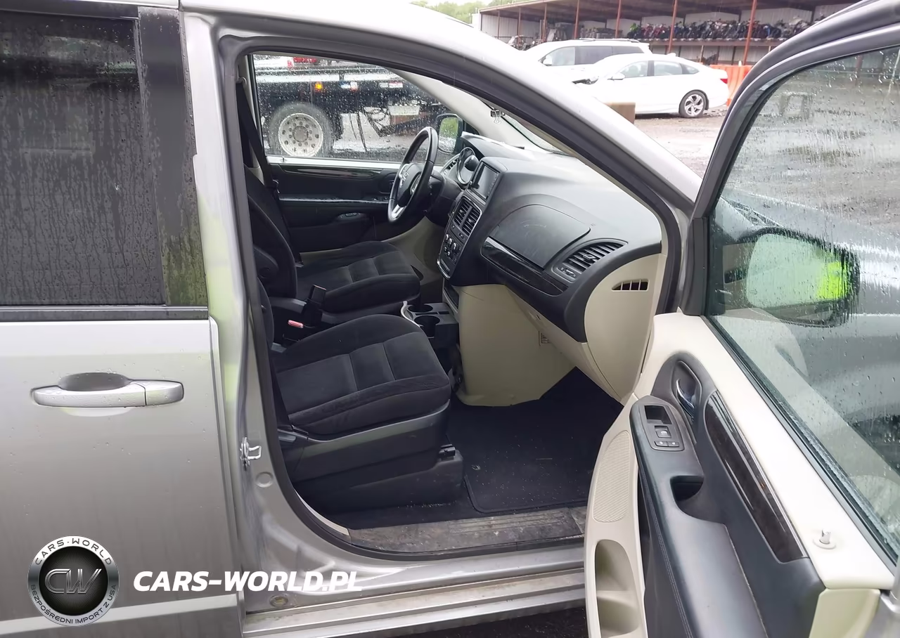 2018 Dodge Grand Caravan Se VIN:2C4RDGBG3JR254873 - 5