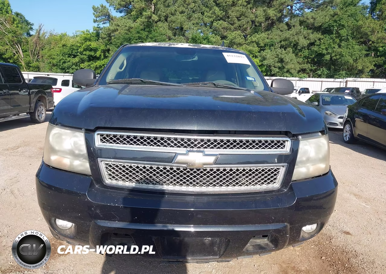 2011 Chevrolet Tahoe Lt VIN:1GNSCBE08BR114337 - 12