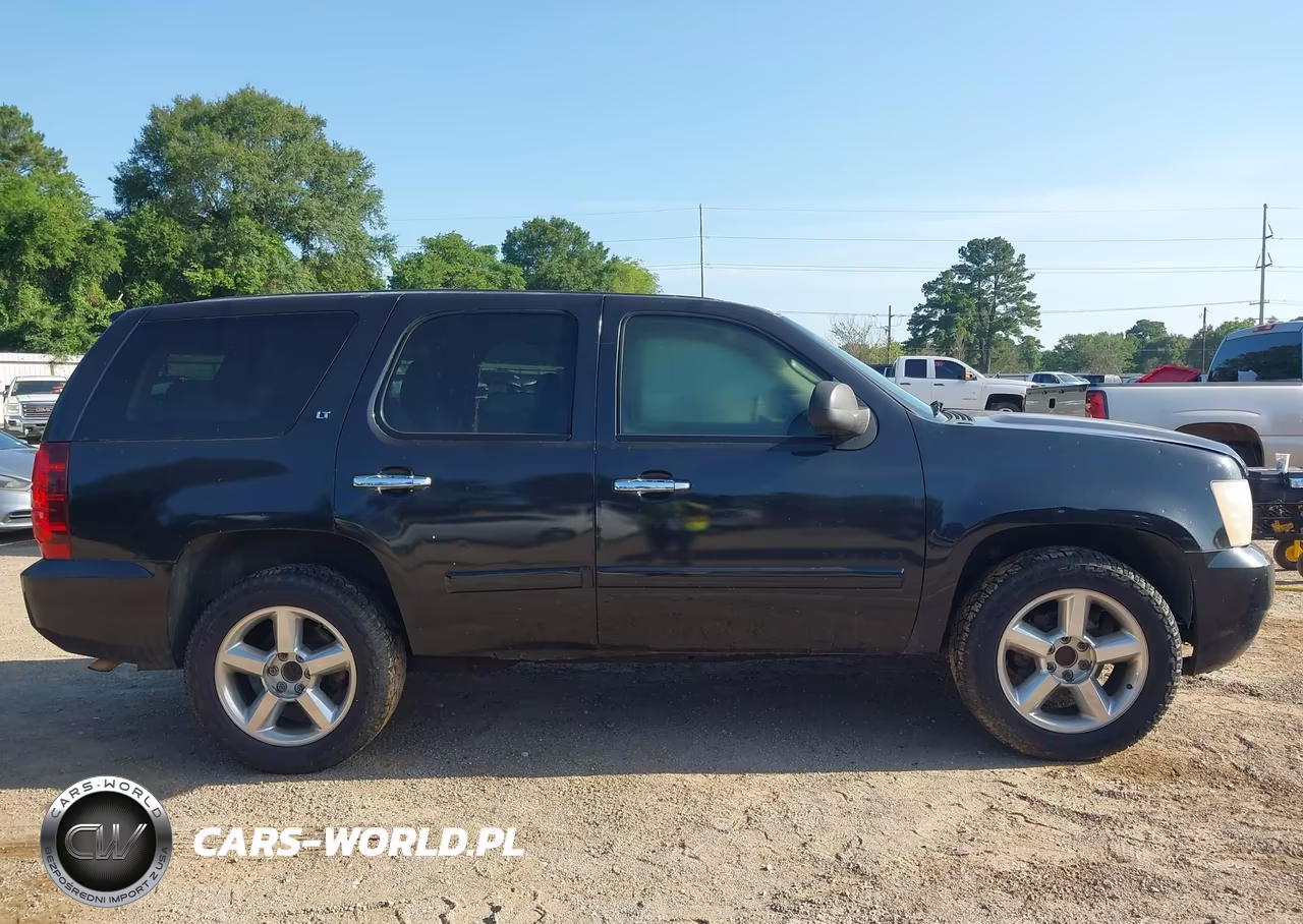 2011 Chevrolet Tahoe Lt VIN:1GNSCBE08BR114337 - 13