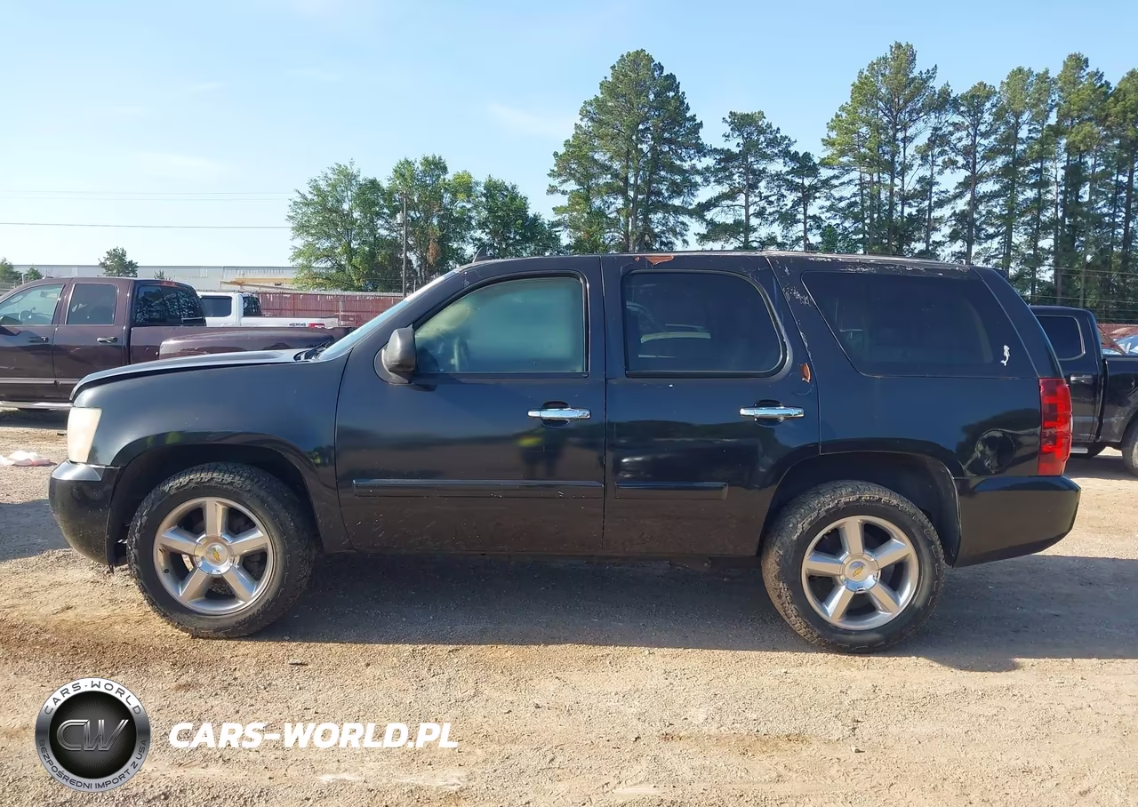 2011 Chevrolet Tahoe Lt VIN:1GNSCBE08BR114337 - 14