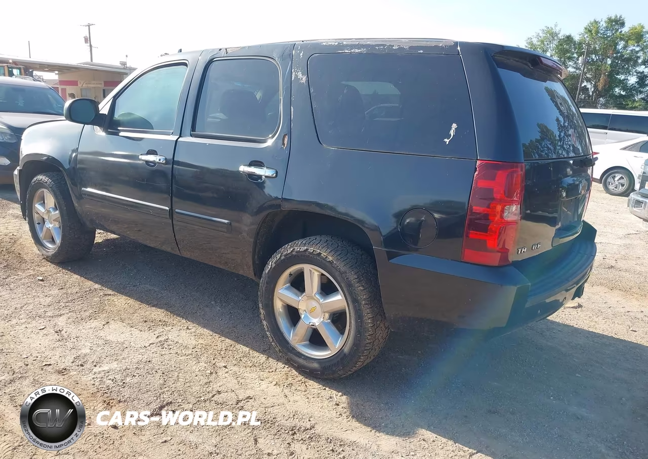 2011 Chevrolet Tahoe Lt VIN:1GNSCBE08BR114337 - 3