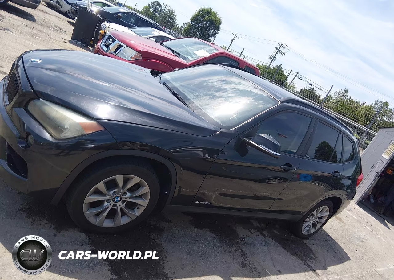 2014 BMW X1 xDrive28I VIN:WBAVL1C59EVY13158 - 14
