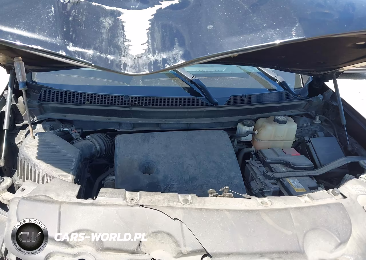 2018 Chevrolet Traverse Ls VIN:1GNERFKW3JJ180674 - 10