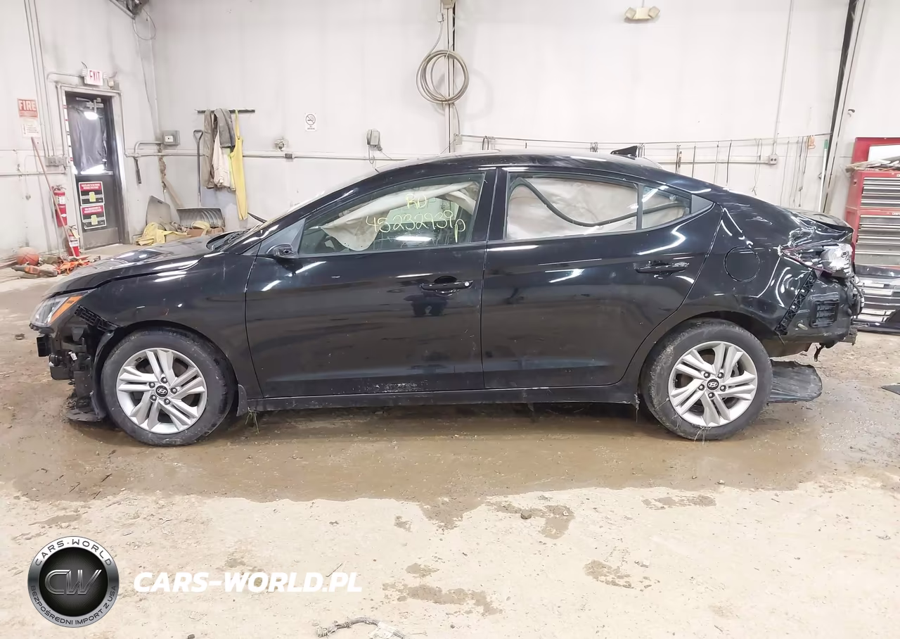 2020 Hyundai Elantra Value Edition VIN:5NPD84LF0LH623109 - 15