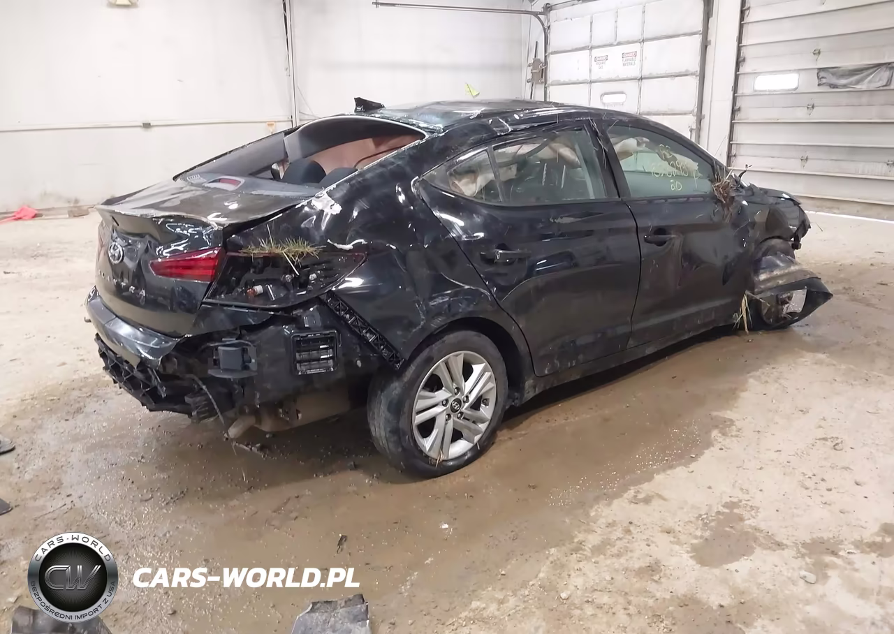 2020 Hyundai Elantra Value Edition VIN:5NPD84LF0LH623109 - 4