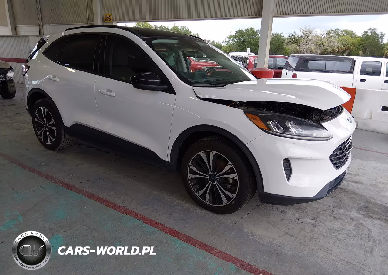 2021 Ford Escape Se Hybrid – zdjęcie 1 z 17