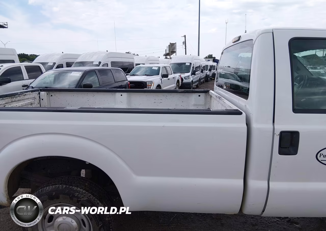 2015 Ford F-250 Xl VIN:1FTBF2B66FEA14968 - 8