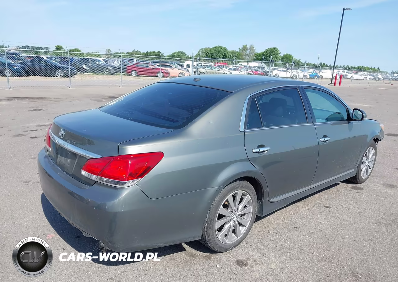 2011 Toyota Avalon Limited VIN:4T1BK3DBXBU424910 - 4