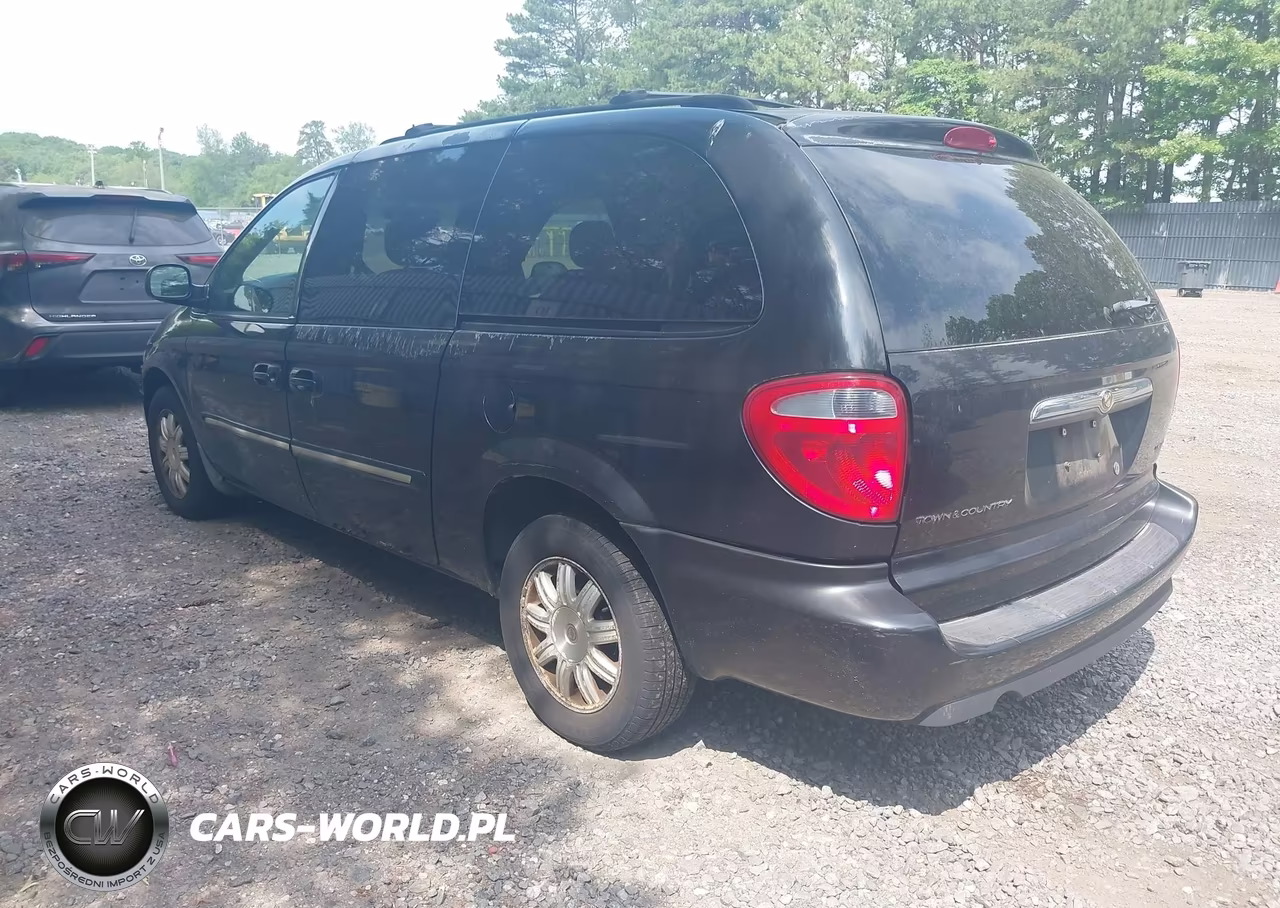 2006 Chrysler Town & Country Touring VIN:2A4GP54LX6R805217 - 3
