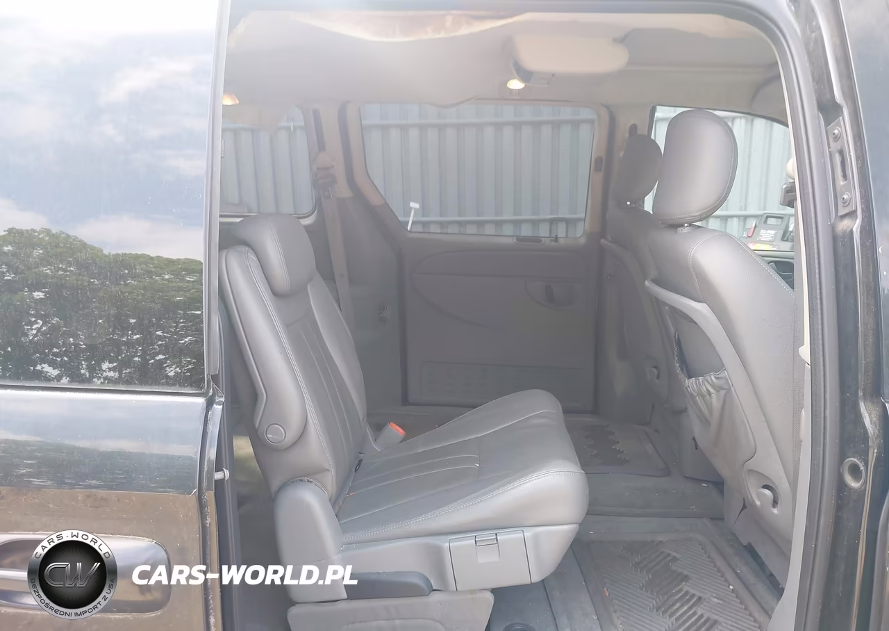 2006 Chrysler Town & Country Touring VIN:2A4GP54LX6R805217 - 8