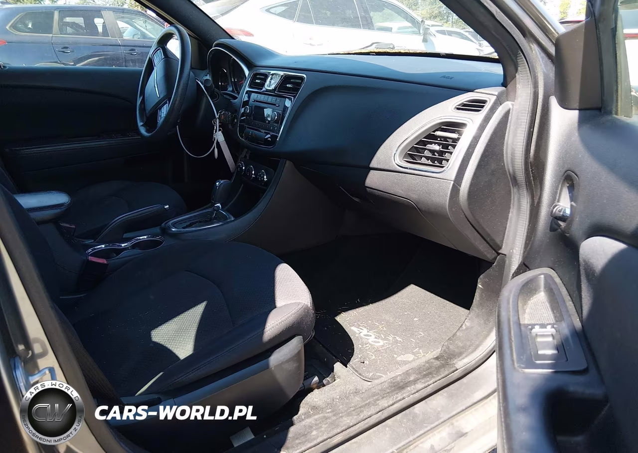 2013 Chrysler 200 Lx VIN:1C3CCBAB6DN669984 - 5